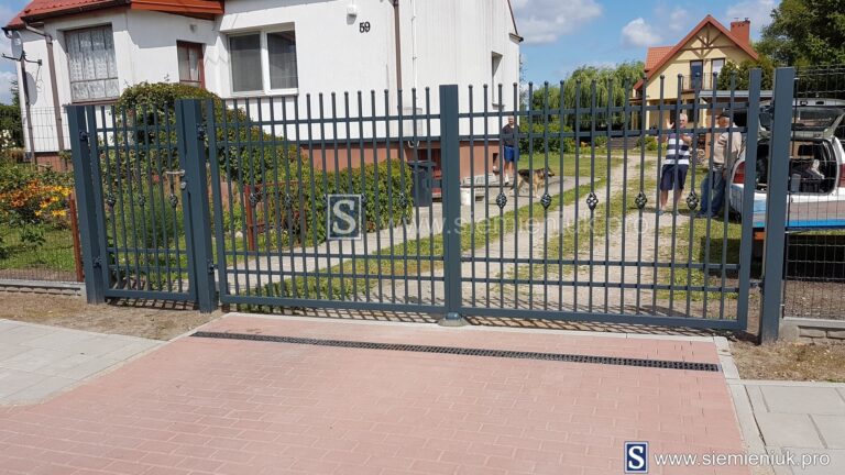 brama, bramy, brama stalowa, bramy stalowe, brama metalowe, bramy metalowe, brama wjazdowa, bramy wjazdowe, brama automatyczna, bramy automatyczne, brama z automatyką, bramy z automatyką, Białystok, Podlasie, podlaskie, brama skrzydłowa, bramy skrzydłowe, brama skrzydłowa automatyczna, bramy skrzydłowe automatyczne, brama skrzydłowa na pilot, bramy skrzydłowe na pilot,