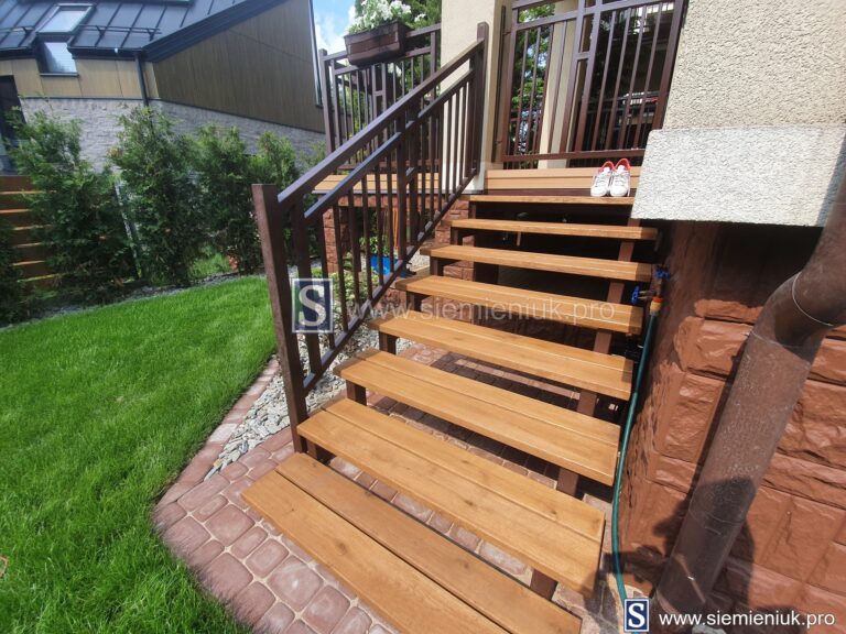 schody, schody stalowe, schody metalowe, schody Białystok, schody Podlasie, Białystok, Podlasie, podlaskie, schody zewnętrzne, schody pod stopnie drewniane, schody stalowe pod stopnie drewniane, schody metalowe pod stopnie drewniane,